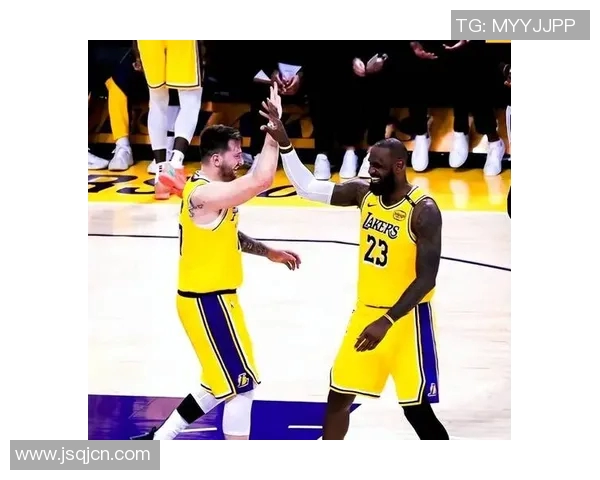 2013年湖人与勇士对决中的跟腱伤病影响分析与回顾 2013年湖人与勇士对决中的跟腱伤病影响分析与回顾