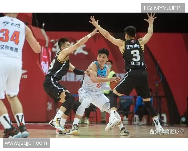 2017年CBA新疆队与广东队激战回顾精彩瞬间与战术分析 2017年CBA新疆队与广东队激战回顾精彩瞬间与战术分析